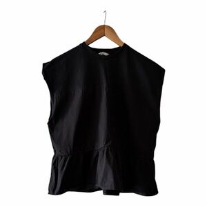 Bas Classic Black Women's Top Size Large.